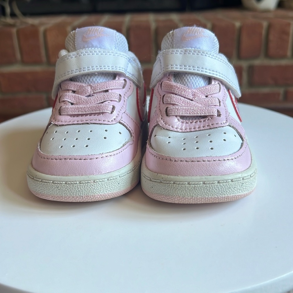 GIRLS' NIKE INFANT & TODDLER COURT BOROUGH LOW RECRAFT SNEAKERS